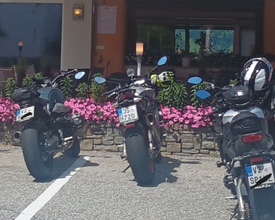 3S H720, Aprilia Tuono V4, 2012–