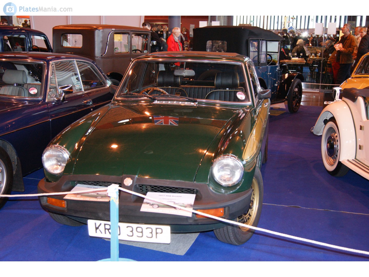 KRO393P, MG B 1st gen GT Coupé, 1965–1980