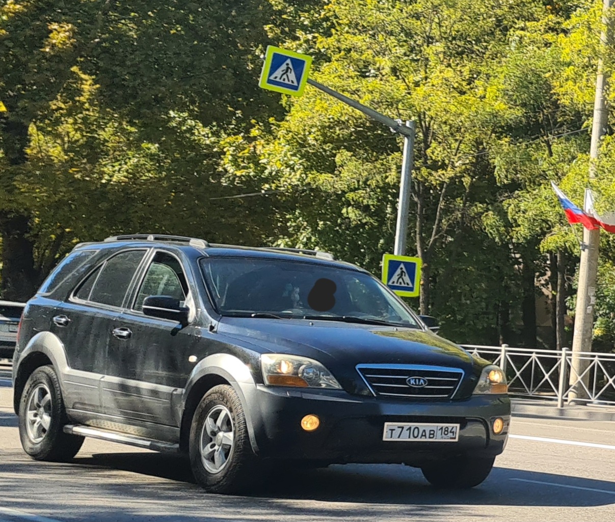 т 710 ав 184, Kia Sorento 1st gen (BL), 2002–2009