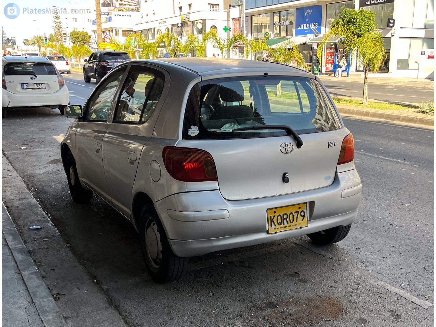 KQR 079, Toyota Vitz 1st gen 5-door Hatch (XP10), 1999–2005