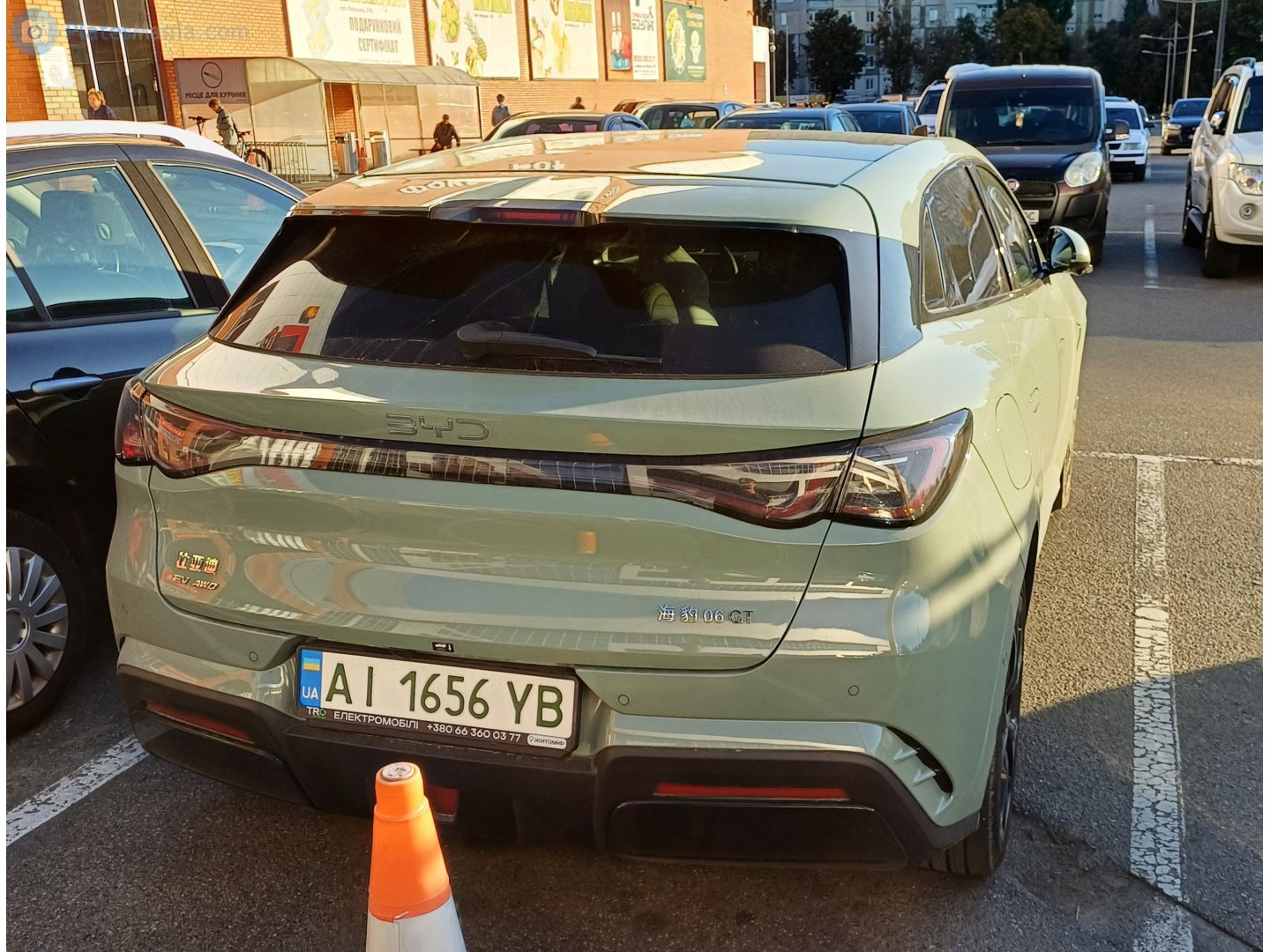 AI 1656 YB, BYD Seal / Haibao 1st gen 06 GT, Hatch, 2024–