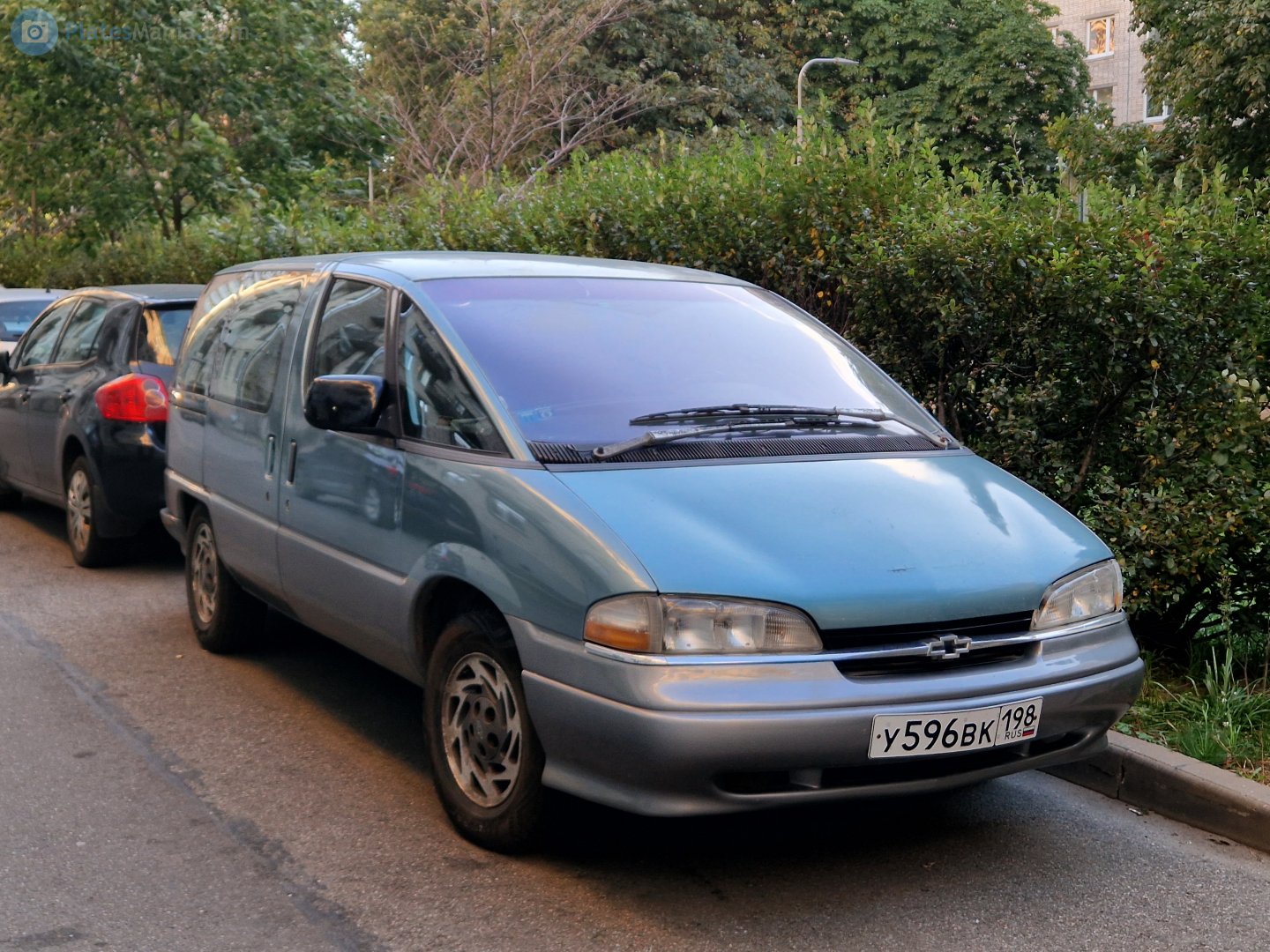 у 596 вк 198, Chevrolet Lumina Minivan 1st gen (GMT199), facelift, 1992–1996
