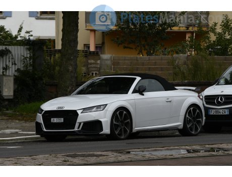 JU 17251, Audi TT RS