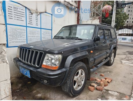 云A·7UP70, BAW Jeep 2500