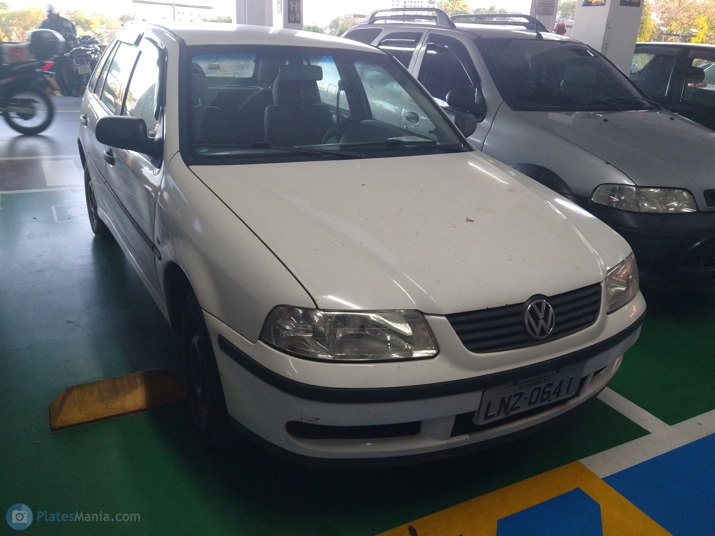 LNZ-0641, Volkswagen Gol 2nd gen 5-door Hatch (G3; 37/5X/5W), 1st facelift, 1999–2005