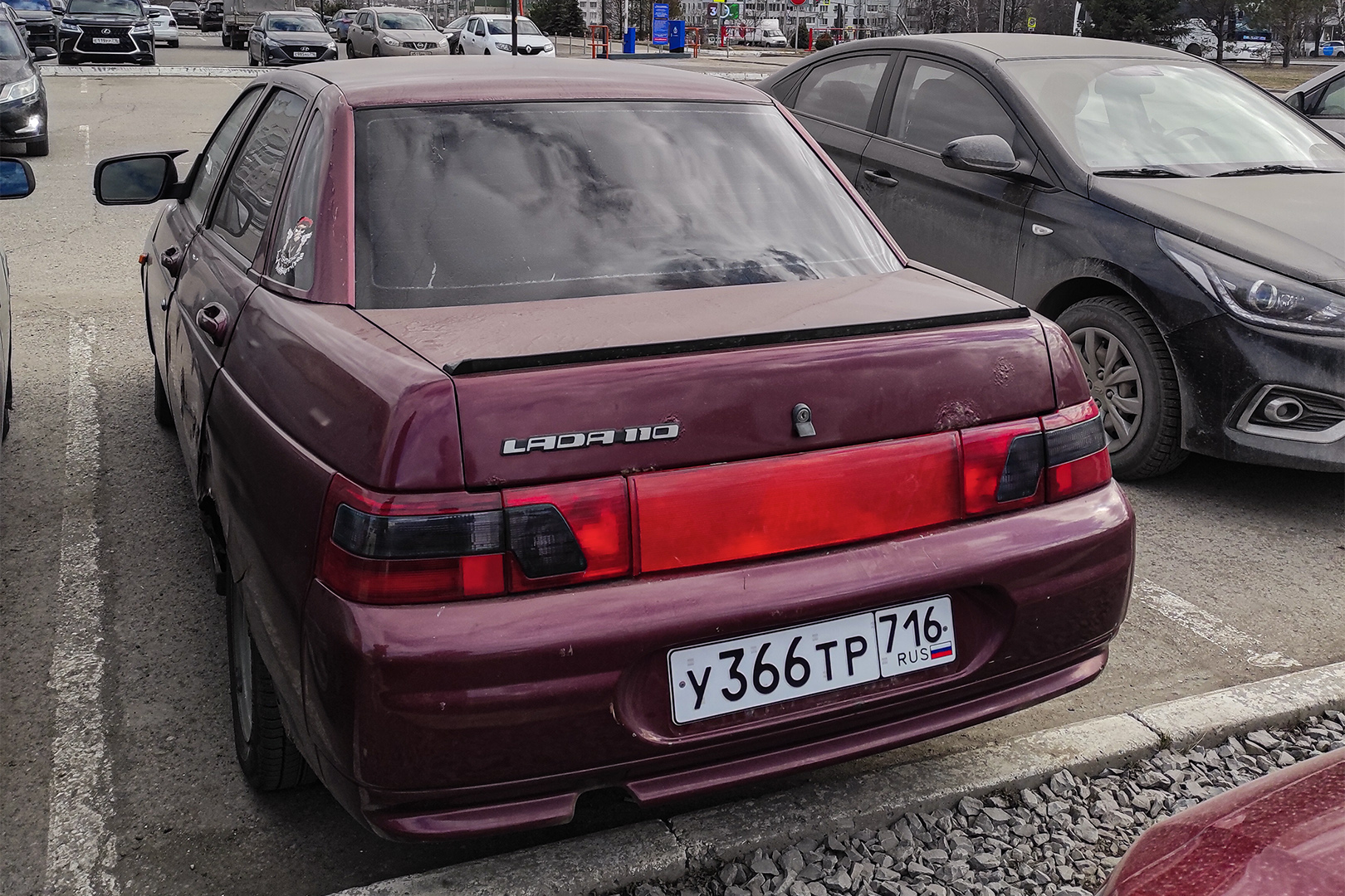 у 366 тр 716, Lada (VAZ) 2110 2110 Sedan, 1995–2007 (–2014 for others)