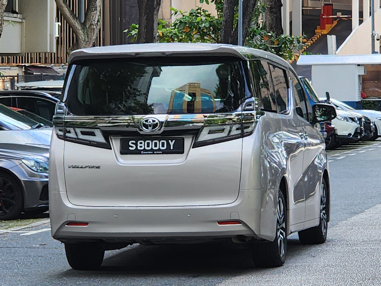 S 8000 Y, Toyota Vellfire 2nd gen (AH30), 2015–2023