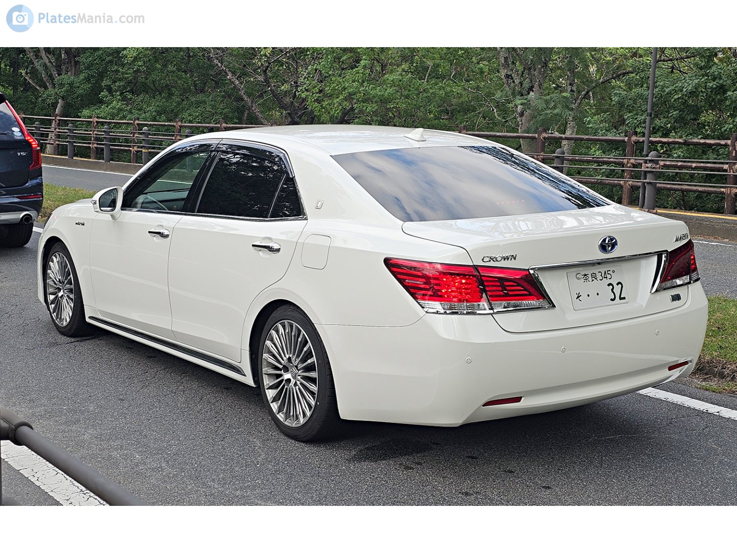 奈良 345 そ 32, Toyota Crown Majesta 6th gen (S210), 2013­–2018 (­–2020 for CN-market)