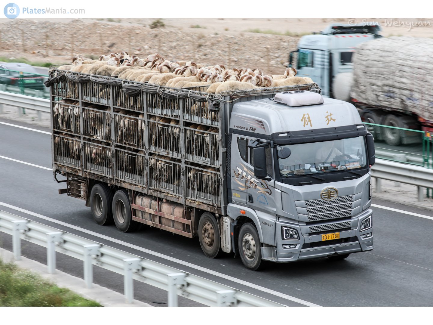 豫Q·F1780, FAW JH6 Oryx 