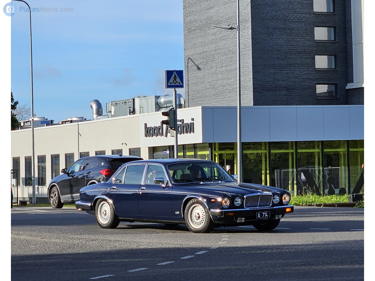 A 714, Jaguar Sovereign 1st gen (Series 3), 1983–1992