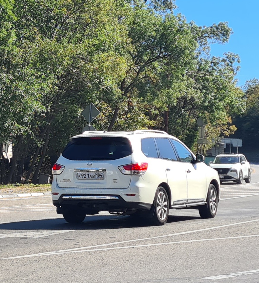 к 921 ав 184, Nissan Pathfinder 4th gen (R52), 2012–2016