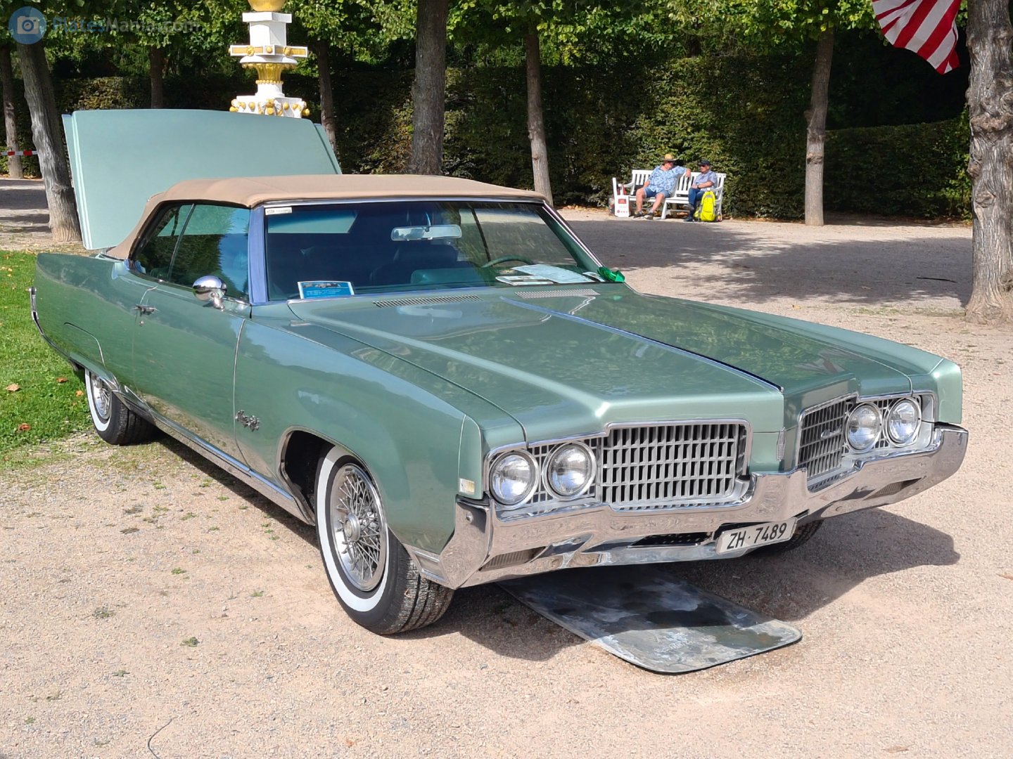 ZH 7489, Oldsmobile 98 