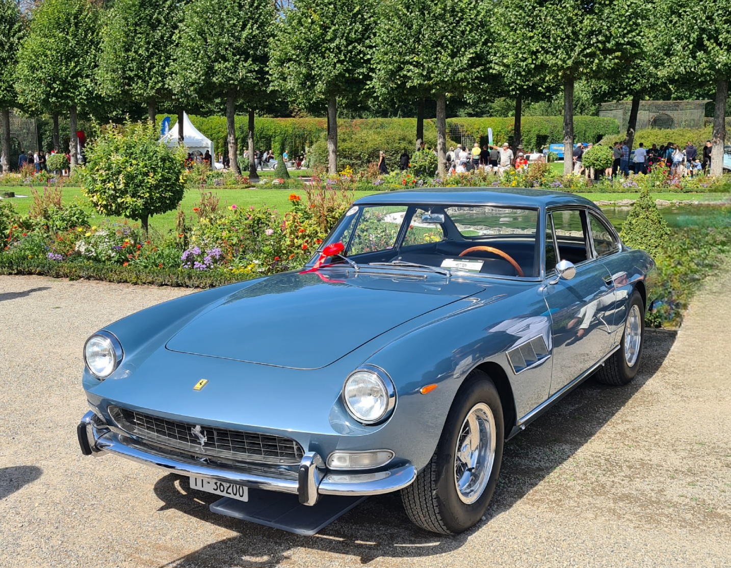 TI 36200, Ferrari 330 330 GT 2+2 (1964–1967)