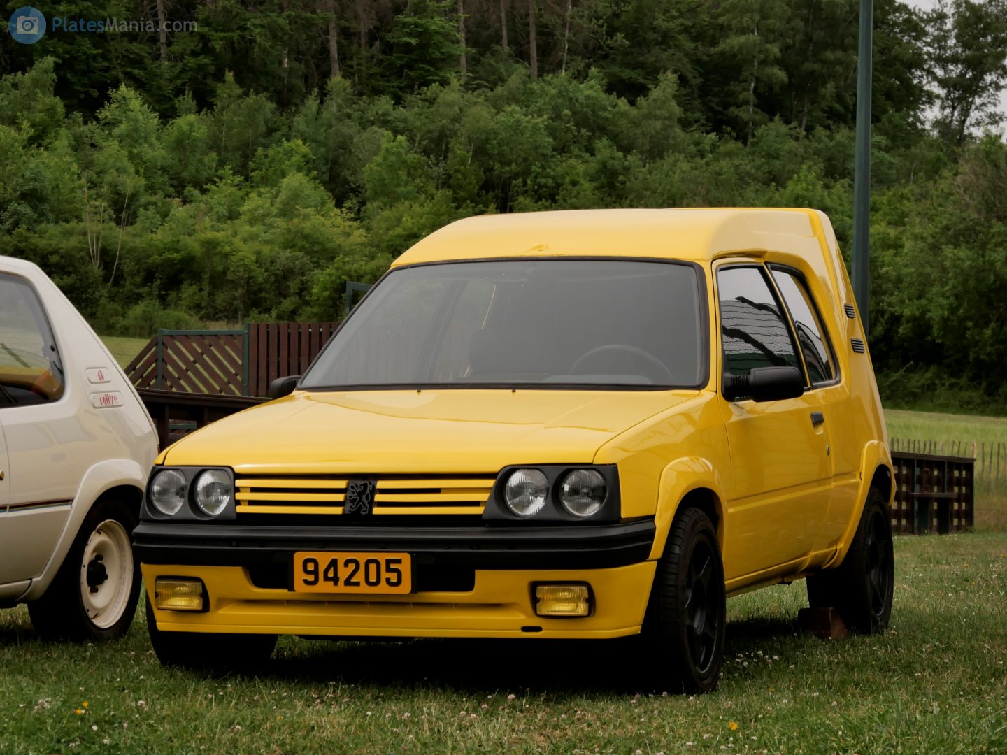 94205, Peugeot 205 1st gen Multi, 1986–1990