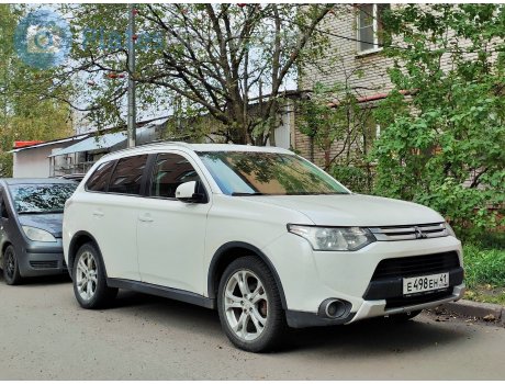 е498ен41, Mitsubishi Outlander