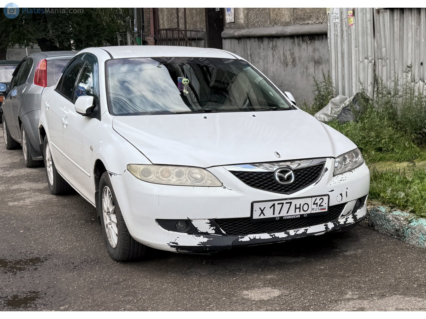 х 177 но 42, Mazda Atenza 1st gen Sedan/Liftback (GG), 2002–2007