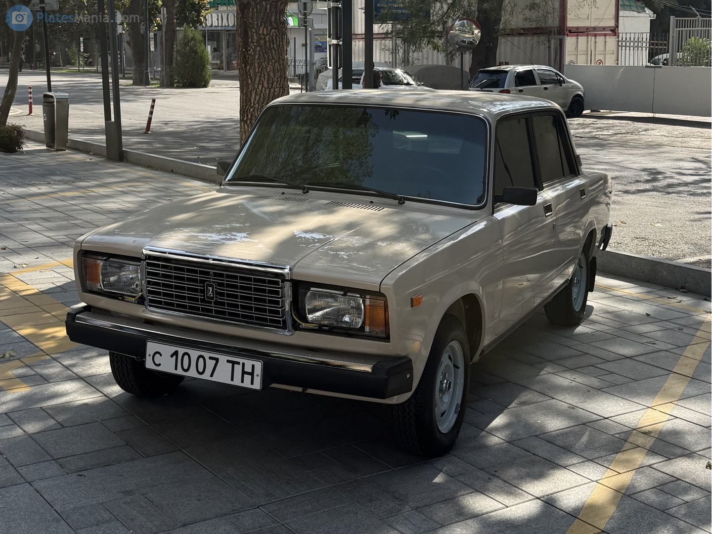 с 1007 ТН, Lada (VAZ) 2107 Жигули (Nova / Riva / Signet / 1500), 1982–2014
