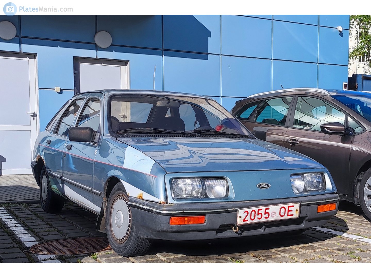 2055 OE, Ford Sierra 1st gen 5-door Liftback (BAC), 1982–1987