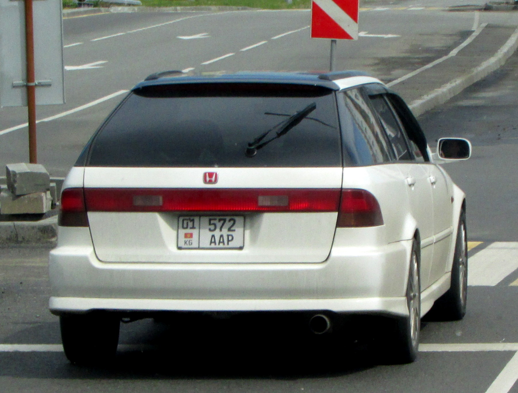 01 572 AAP, Honda Accord 6th gen Wagon (CF/CH/CL; JP-market), 1997–2002