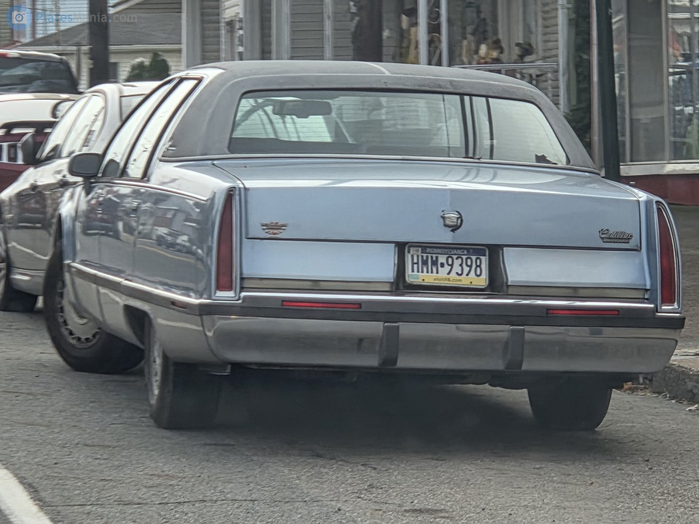 HMM-9398, Cadillac Fleetwood 2nd gen Sedan (D-body), 1992–1996