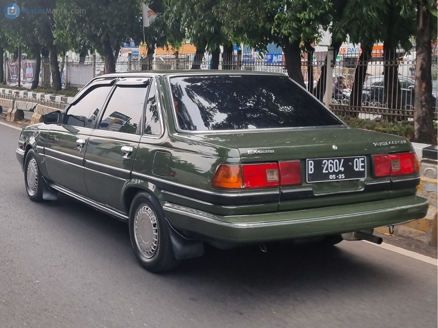 B 2604 QE, Toyota Corona 8th gen Sedan (T150), 1983–1987
