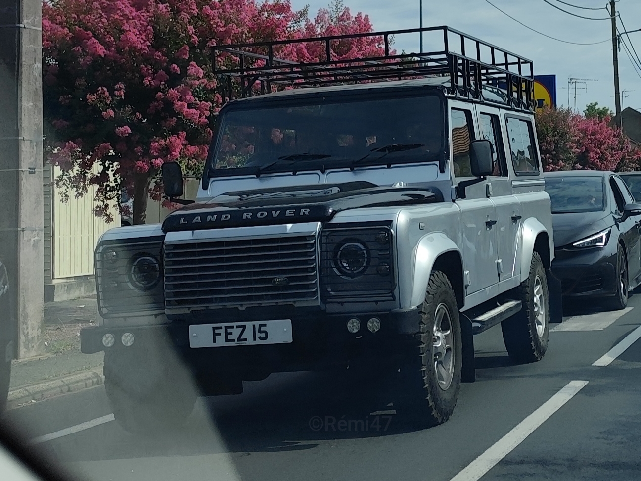 FEZ15, Land Rover Defender 1st gen 110