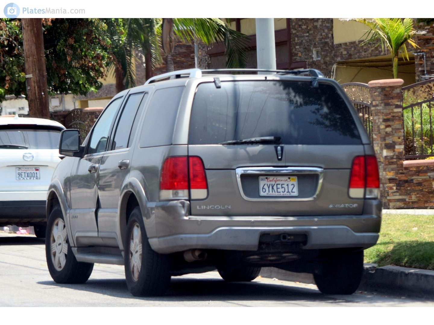 6YKE512, Lincoln Aviator 1st gen (UN152), 2002–2005