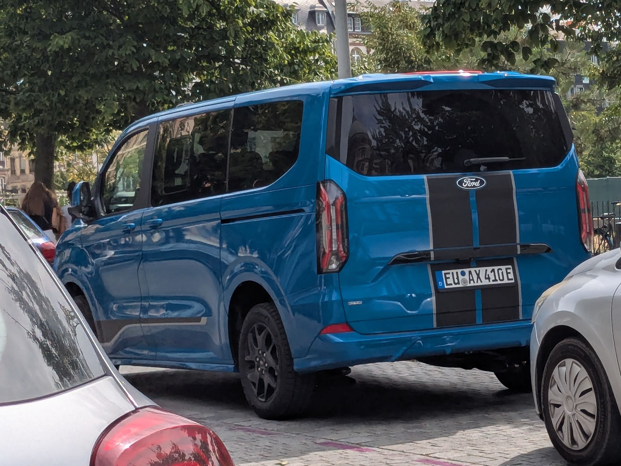 EU AX 410 E, Ford Tourneo Custom 2nd gen E-Tourneo Custom (V710), 2024–