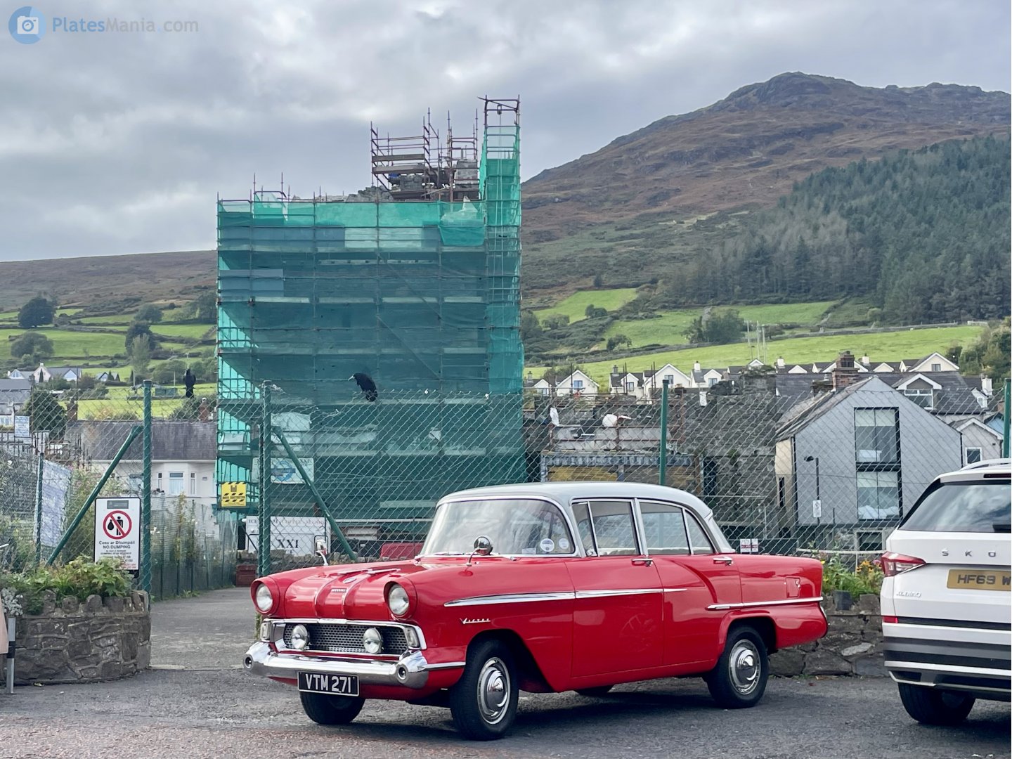 VTM271, Vauxhall Victor 