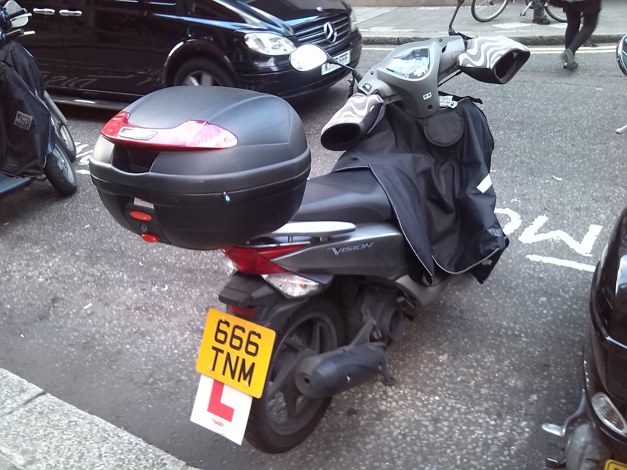 666TNM, Honda Vision 