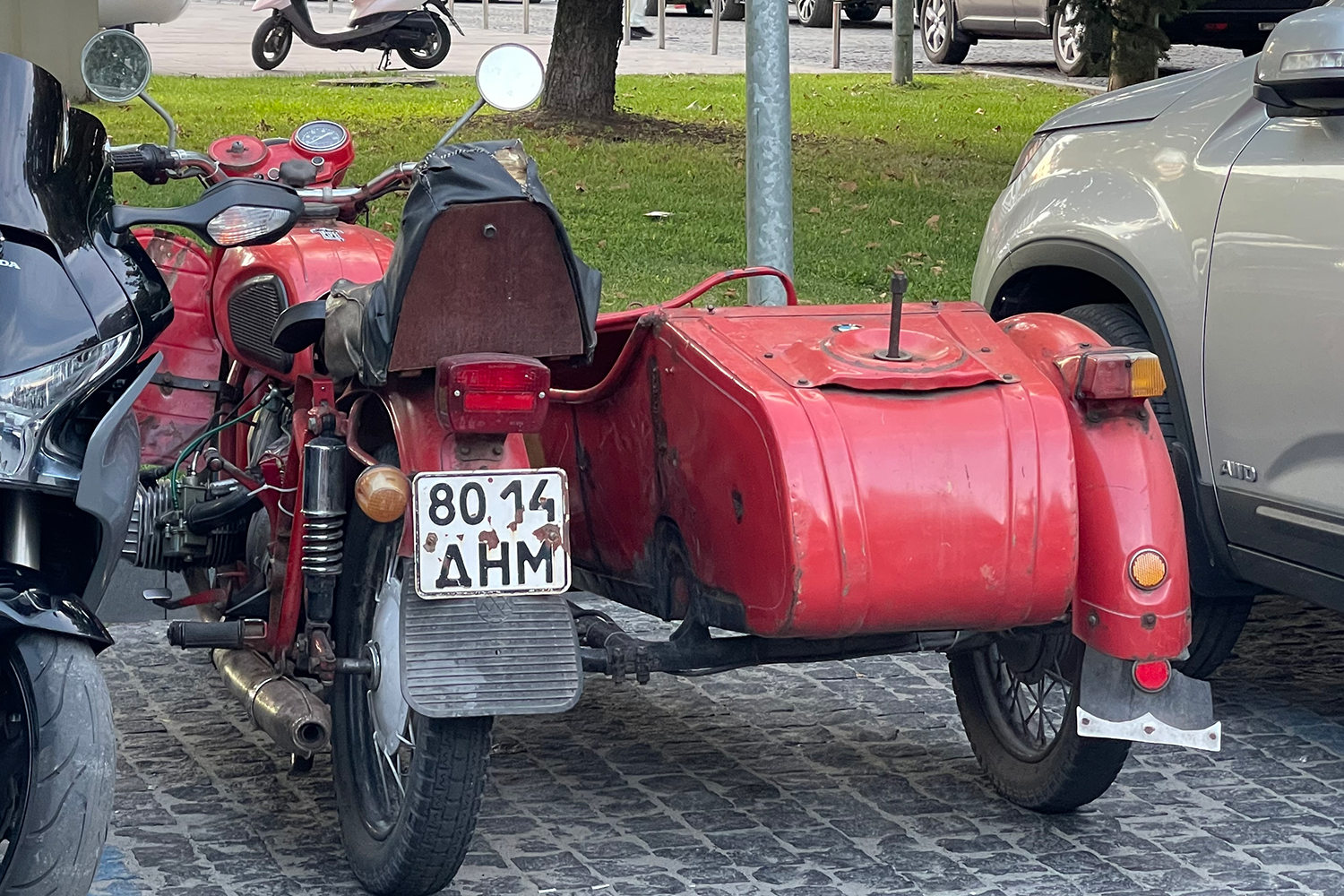 8014 ДНМ, Dnepr (KMZ) 11 