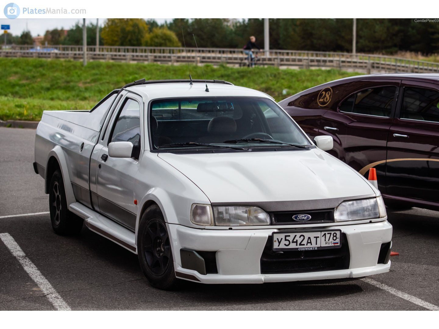 у 542 ат 178, Ford Sierra P100 1st gen, 1987–1995