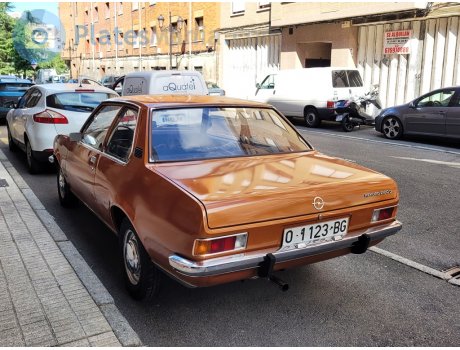 O 1123 BG, Opel Rekord