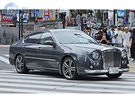 品川 357 ち 505, Mitsuoka Galue