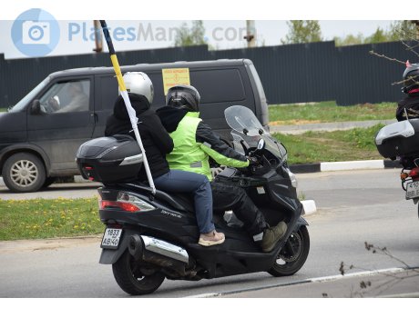 1833 ав 40, Suzuki Burgman / Skywave