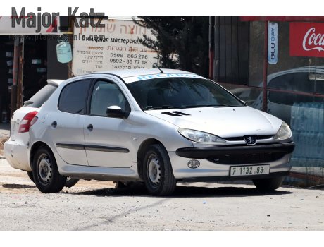 7-1132-93, Peugeot 206