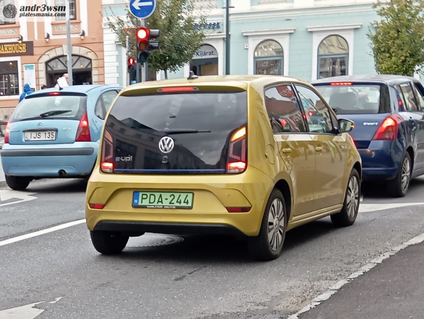 PDA-244, Volkswagen up! 