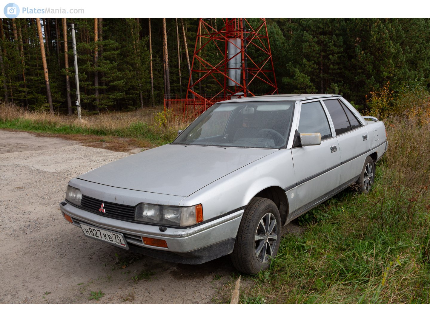 н 827 кв 70, Mitsubishi Galant 5th gen (Sigma) Sedan (E10), 1983–1999