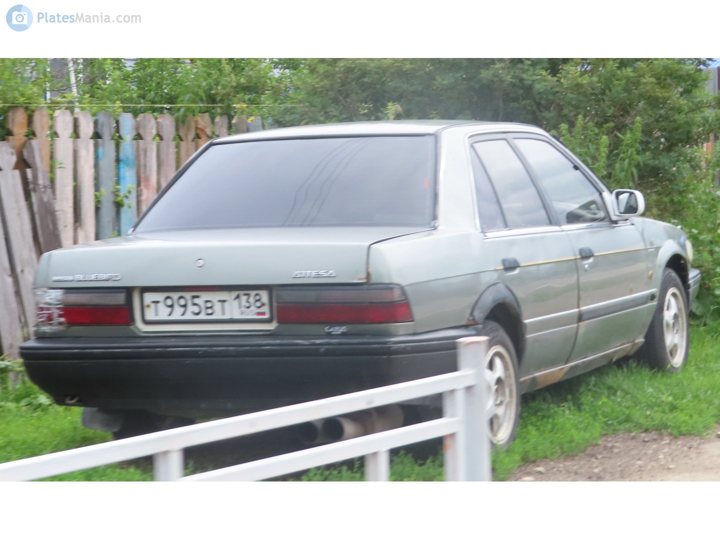 т 995 вт 138, Nissan Bluebird 8th gen Sedan (U12), 1987–1991