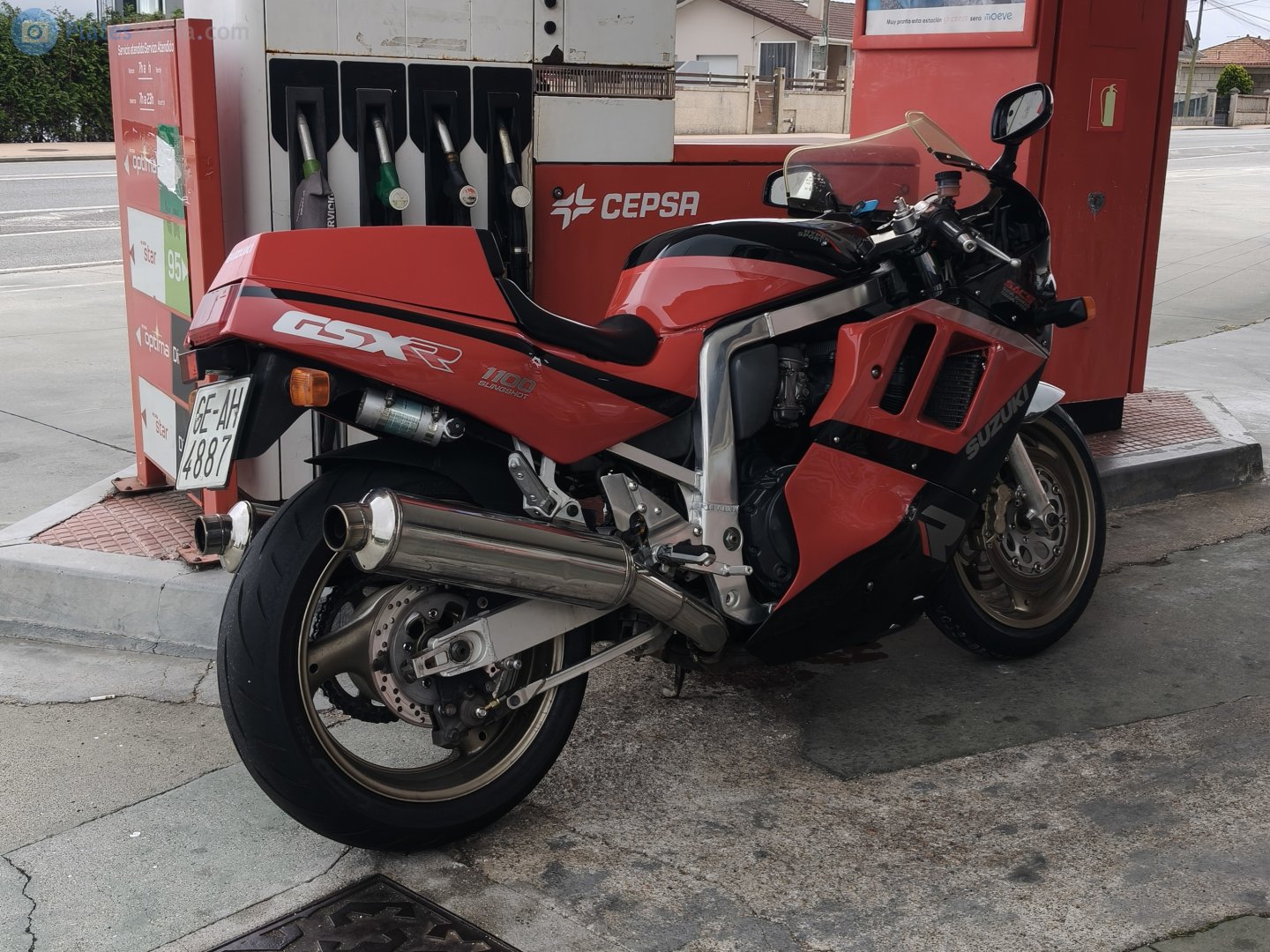 GE 4887 AH, Suzuki GSX-R Series 2nd gen, 1988–1991