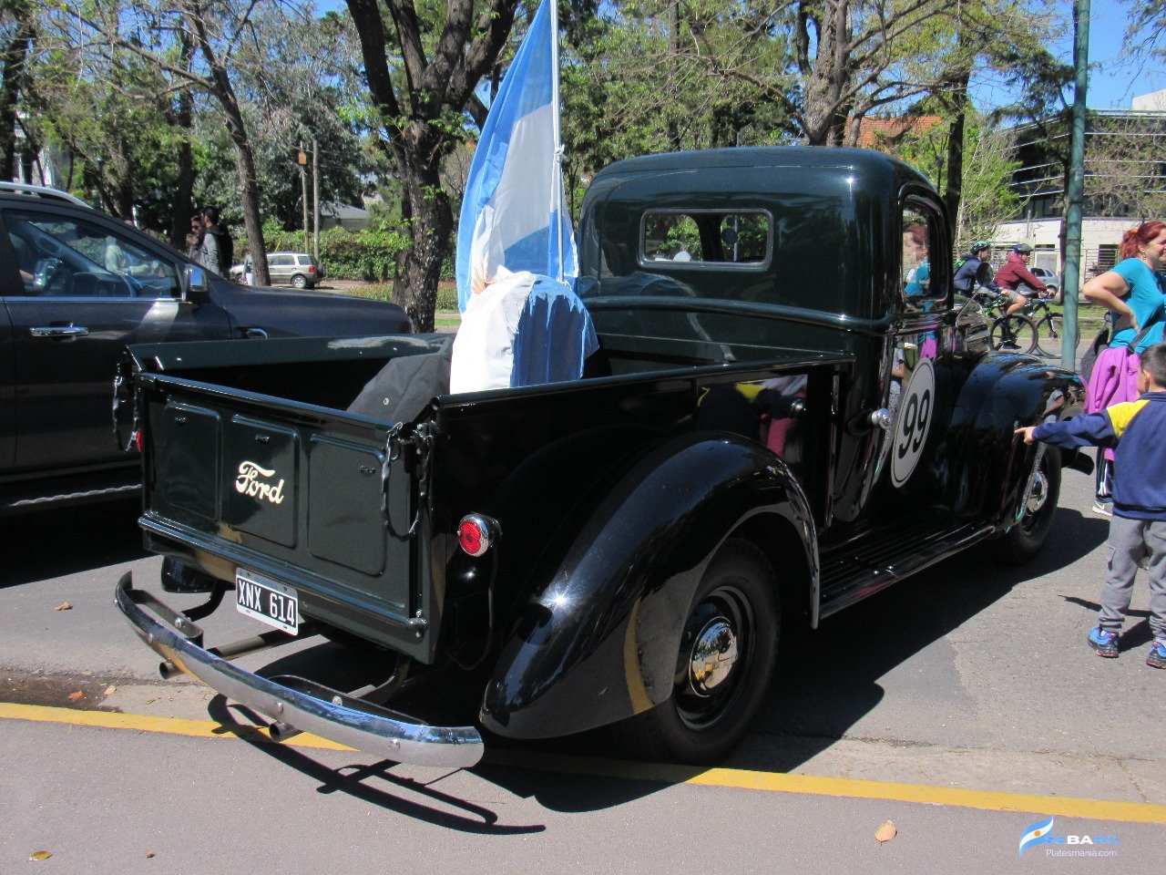 XNX 614, Ford Pickup Truck 