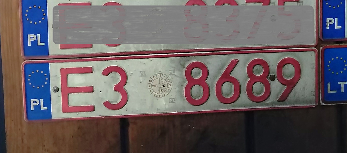 E3 8689, License plate without vehicle 