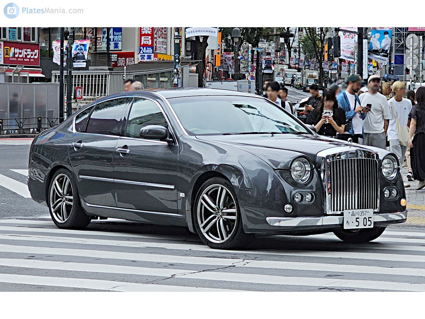 品川 357 ち 505, Mitsuoka Galue 3rd gen (Y50), 2005–2014 (based on Nissan Fuga)