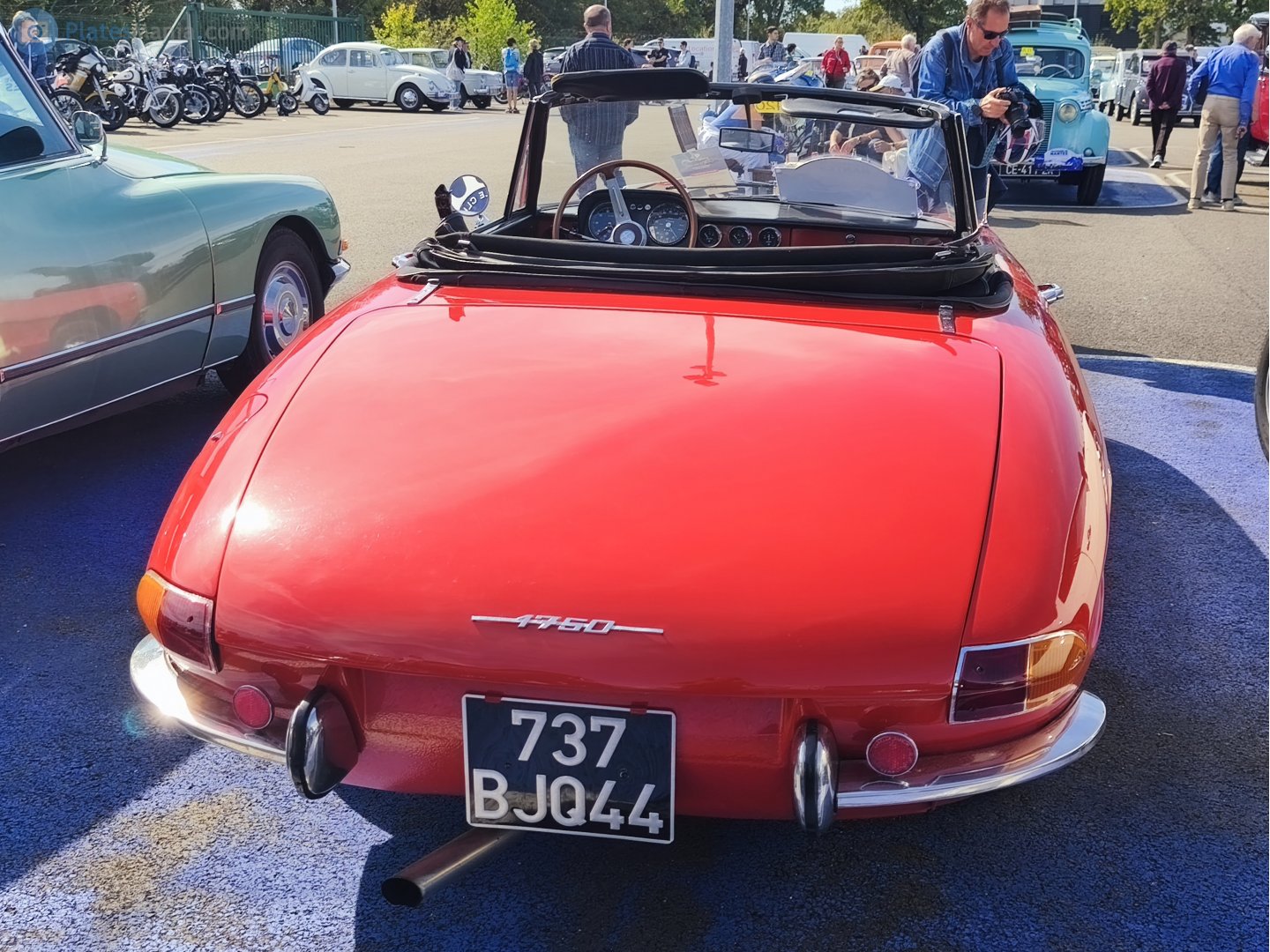 737 BJQ 44, Alfa Romeo 1750 1st gen Spider Veloce (105), 1967–1971