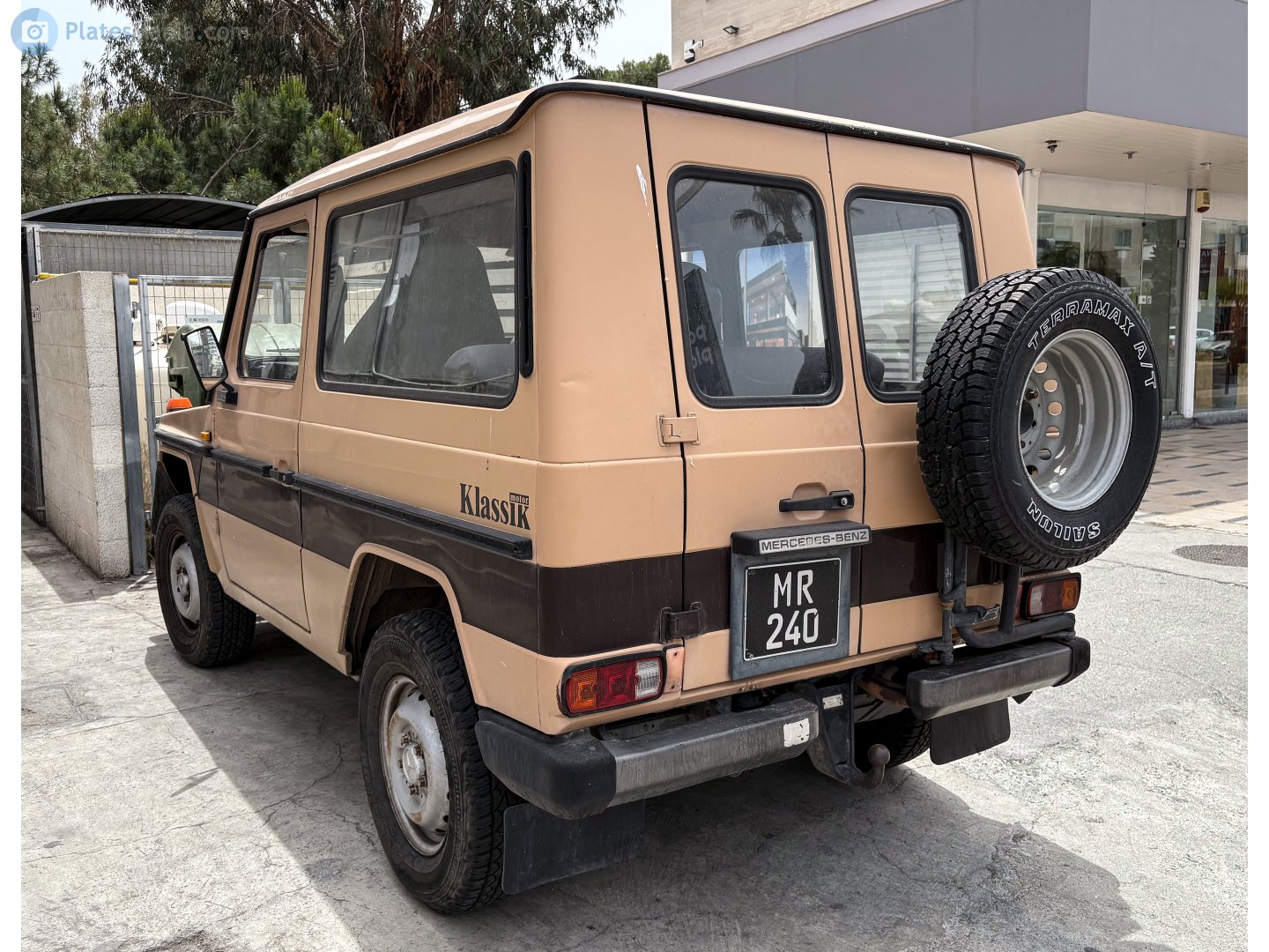 MR 240, Mercedes-Benz G-Klasse 1st gen 3-door Van (W460/W461; Utility-spec), 1979–2023