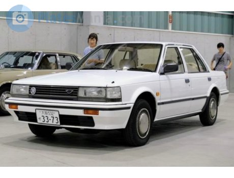 大阪 532 せ 3373, Nissan Bluebird
