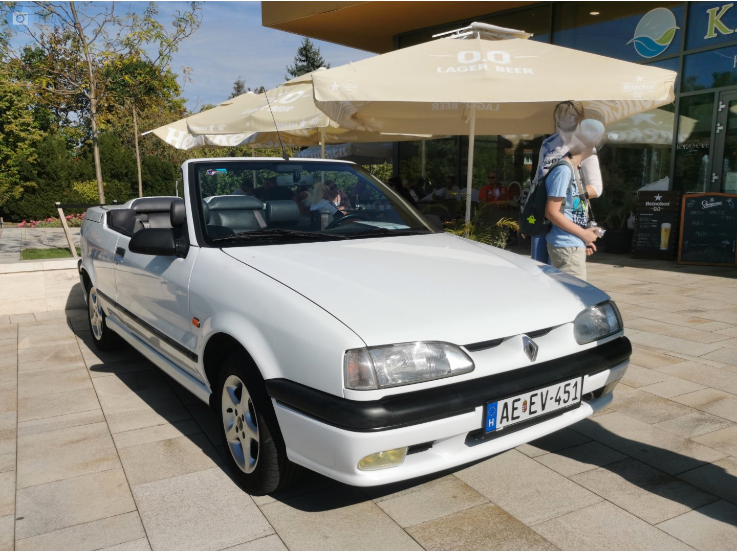 AE EV-451, Renault 19 1st gen Cabriolet (D53), 1991–1992