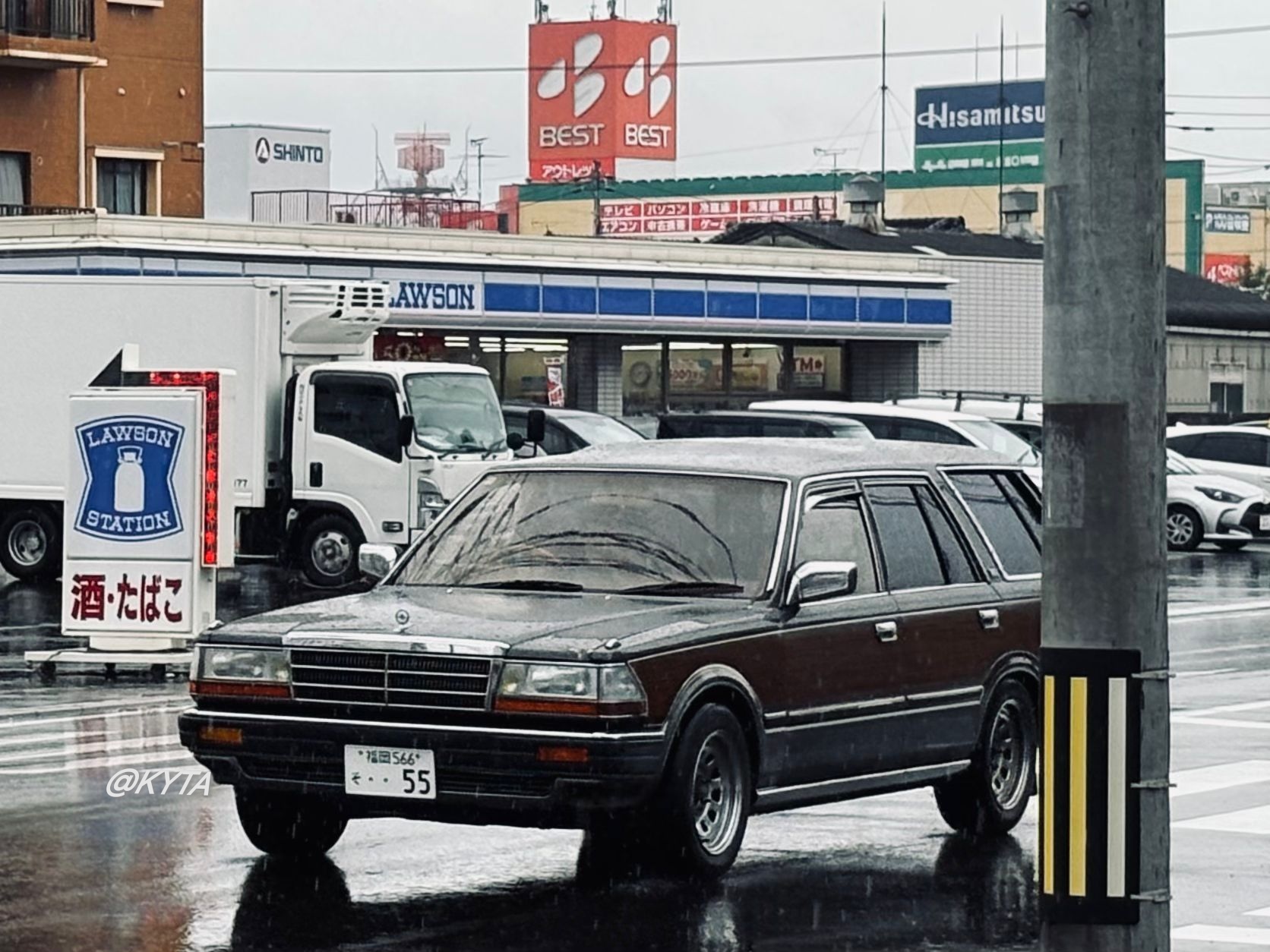 福岡 566 そ 55, Nissan Cedric 6th gen Wagon (Y30), 1983–1999
