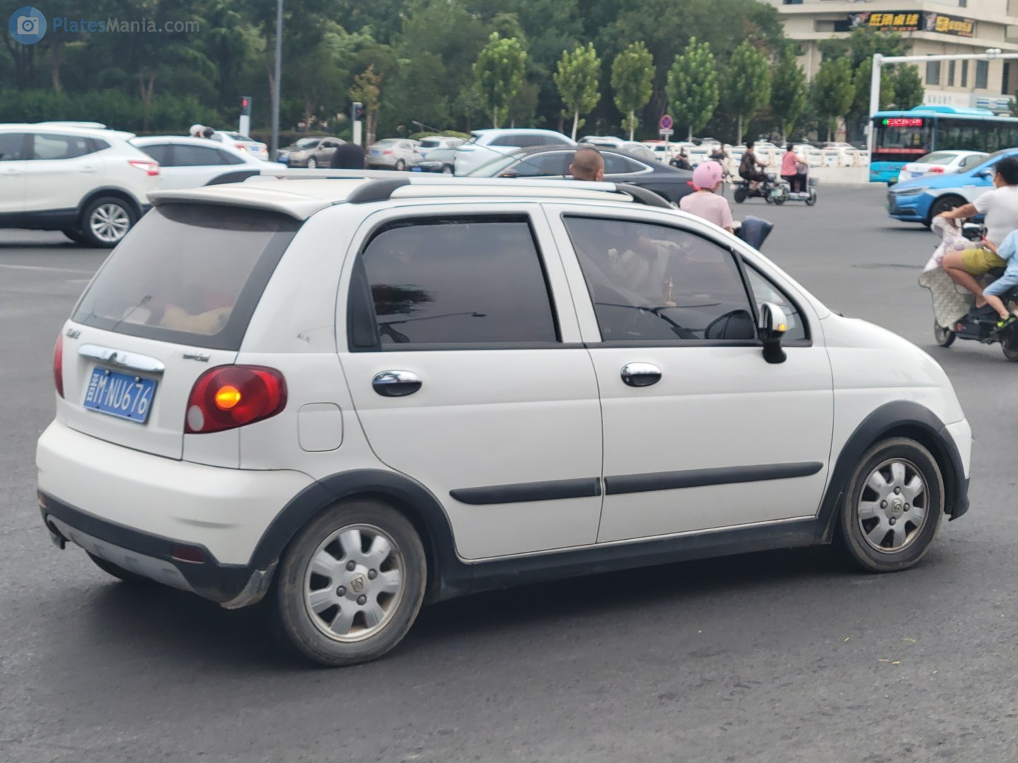 晋M·NU676, Baojun Lechi 1st gen, 2012–2016