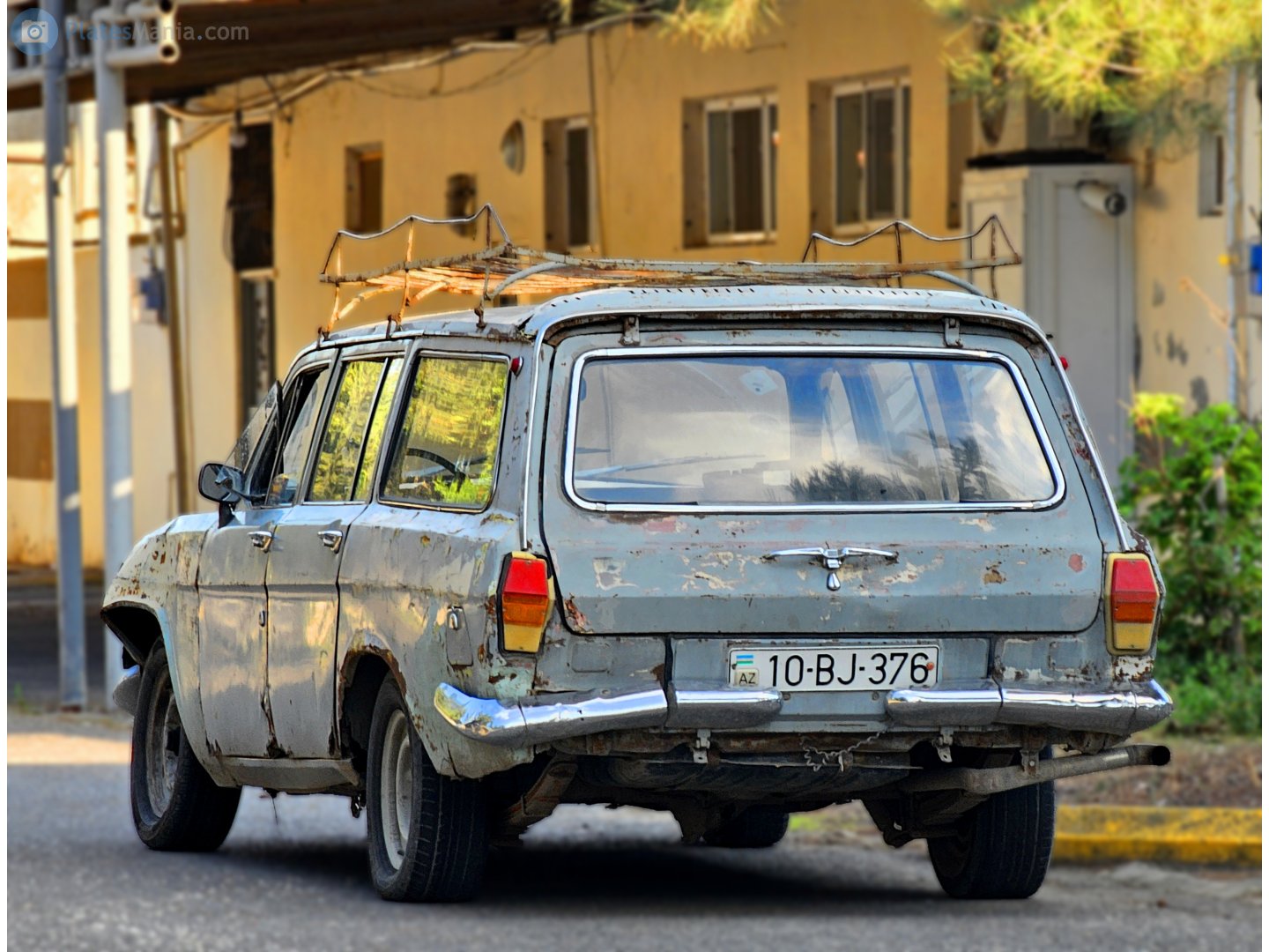 10 BJ 376, GAZ 24 Волга 24-02/04 Wagon, 1972–1987